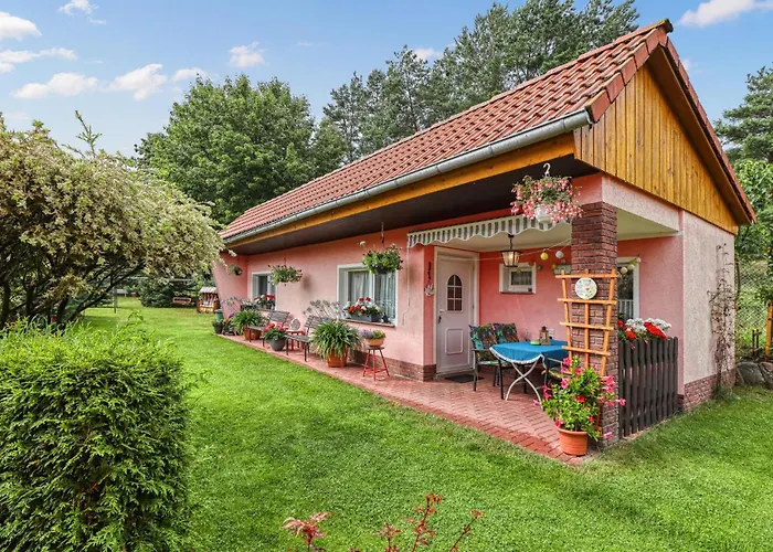 Doppelhaushaelfte * Altglobsow