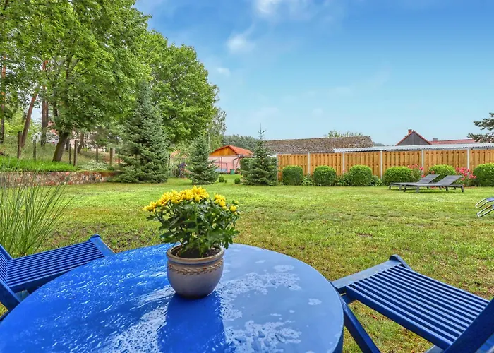 Doppelhaushaelfte Nyaraló *